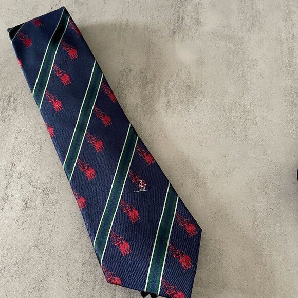 Lands' End Skiing Santa Chairlift Christmas Holiday Classic Navy Silk Neck Tie - Picture 2 of 8